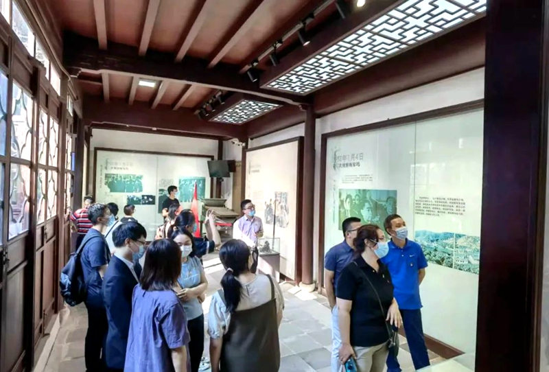 華都股份第二黨支部、浙經(jīng)所黨支部聯(lián)合開展黨建共建活動